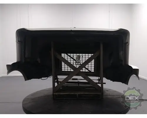 VOLVO VNL300 Hood