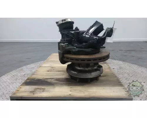 VOLVO VNL300 Hub