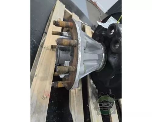 VOLVO VNL300 Hub