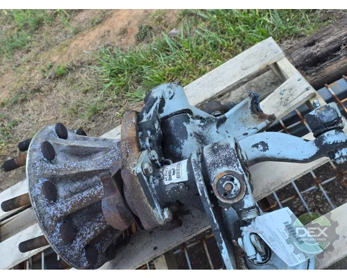 VOLVO VNL300 Hub