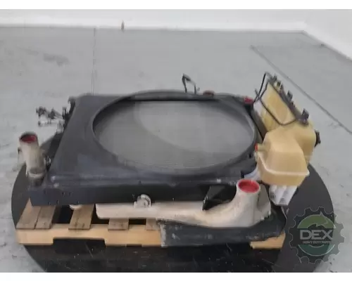 VOLVO VNL300 Radiator