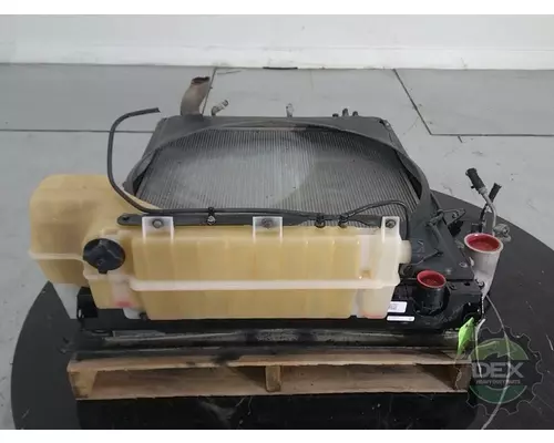 VOLVO VNL300 Radiator