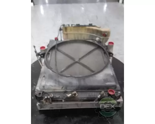 VOLVO VNL300 Radiator