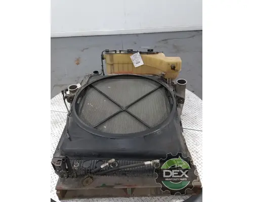 VOLVO VNL300 Radiator