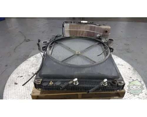 VOLVO VNL300 Radiator