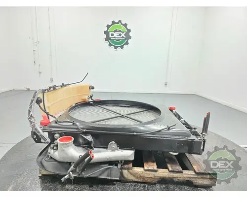 VOLVO VNL300 Radiator