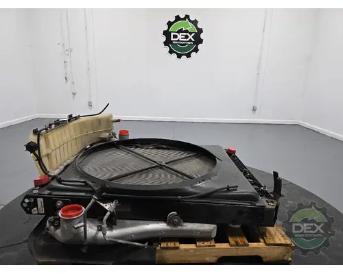 VOLVO VNL300 Radiator