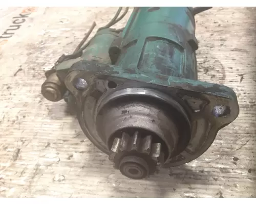 VOLVO VNL300 Starter Motor