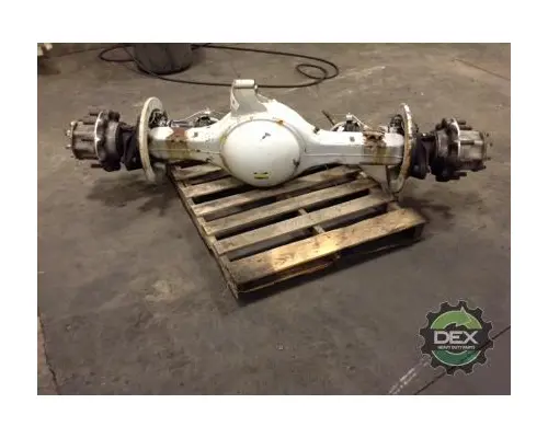 VOLVO VNL430 Axle Assembly, Rear (Single or Rear)