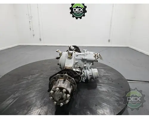 VOLVO VNL430 Axle Assembly, Rear (Single or Rear)