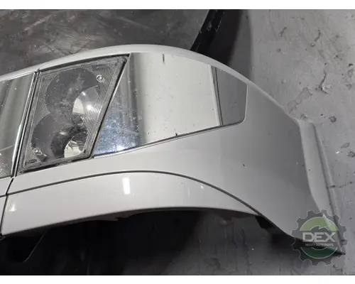 VOLVO VNL430 Bumper Assembly, Front