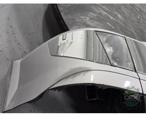 VOLVO VNL430 Bumper Assembly, Front