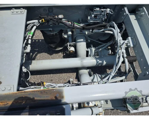 VOLVO VNL430 Cutoff Assembly (Housings & Suspension Only)