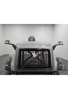 VOLVO VNL430 Hood