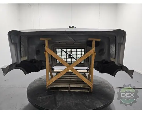 VOLVO VNL430 Hood