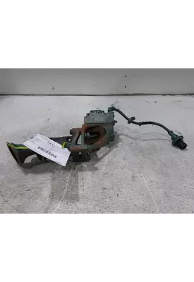 VOLVO VNL440 2931 valve