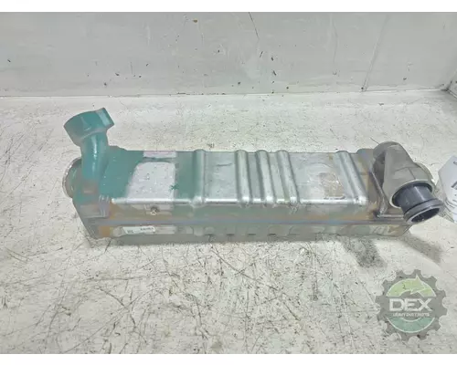VOLVO VNL440 2932 cooler
