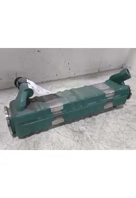VOLVO VNL440 2932 cooler