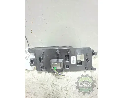 VOLVO VNL440 3811 combined instrument, complete