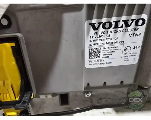 VOLVO VNL440 3811 combined instrument, complete