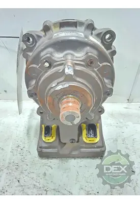 VOLVO VNL440 6422 steering gear, servo complete