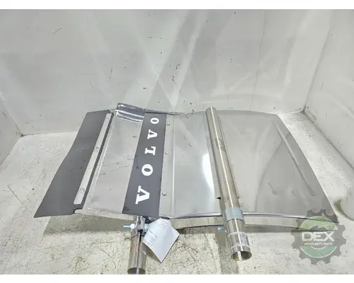 VOLVO VNL440 9224 mudguard with mounting (Trucks)