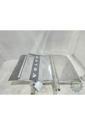 VOLVO VNL440 9224 mudguard with mounting (Trucks)