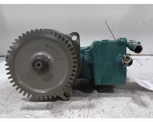 VOLVO VNL440 Air Compressor