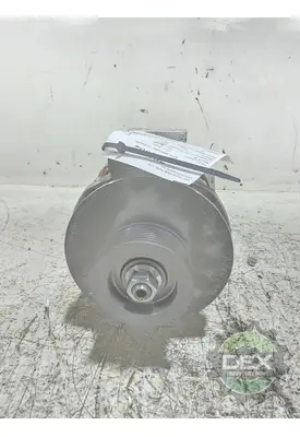 VOLVO VNL440 Alternator