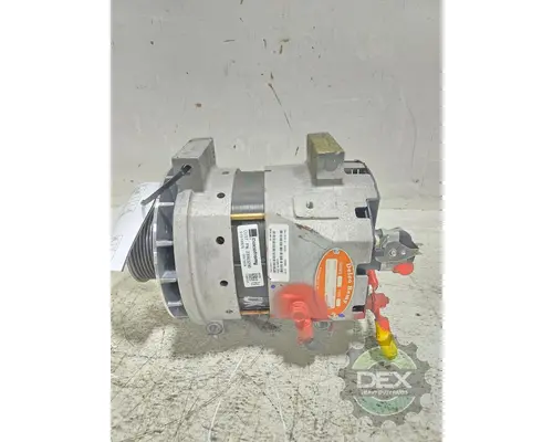 VOLVO VNL440 Alternator