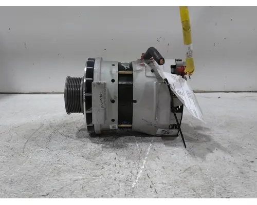 VOLVO VNL440 Alternator