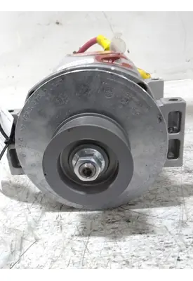 VOLVO VNL440 Alternator