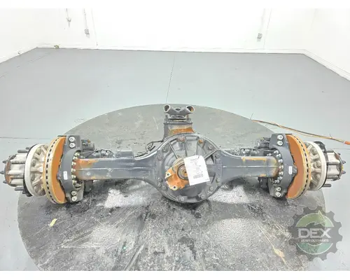 VOLVO VNL440 Axle Assembly, Rear (Single or Rear)