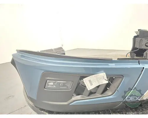 VOLVO VNL440 Bumper Assembly, Front