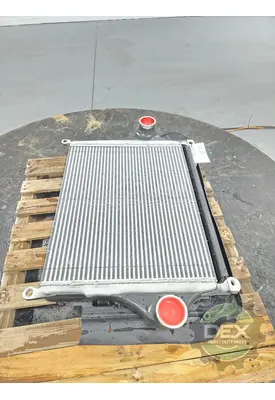 VOLVO VNL440 Charge Air Cooler (ATAAC)