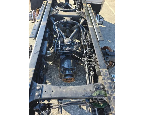 VOLVO VNL440 Cutoff Assembly (Housings & Suspension Only)