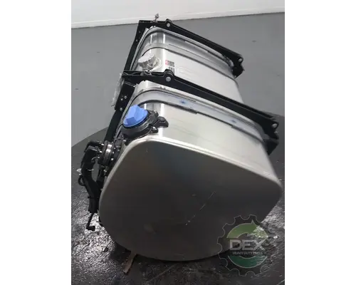 VOLVO VNL440 Fuel Tank