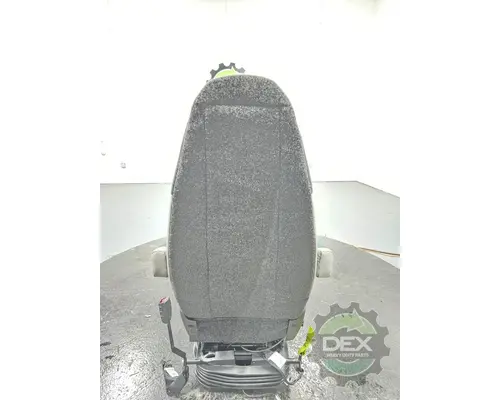 VOLVO VNL440 Seat, Front