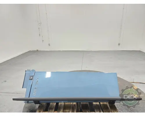 VOLVO VNL440 Spoiler, Front