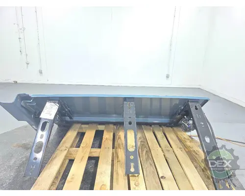 VOLVO VNL440 Spoiler, Front