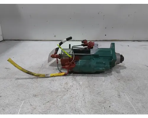 VOLVO VNL440 Starter Motor