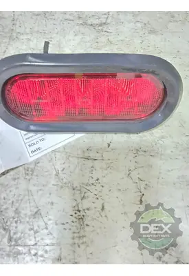 VOLVO VNL440 Tail Lamp