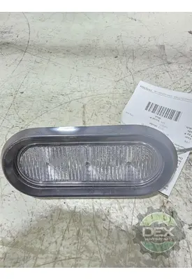 VOLVO VNL440 Tail Lamp