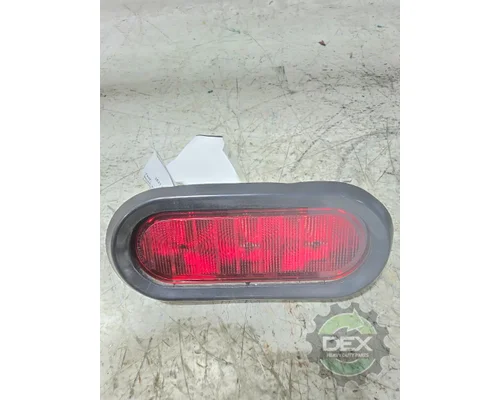 VOLVO VNL440 Tail Lamp