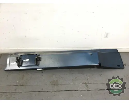 VOLVO VNL630 1644 bulb socket