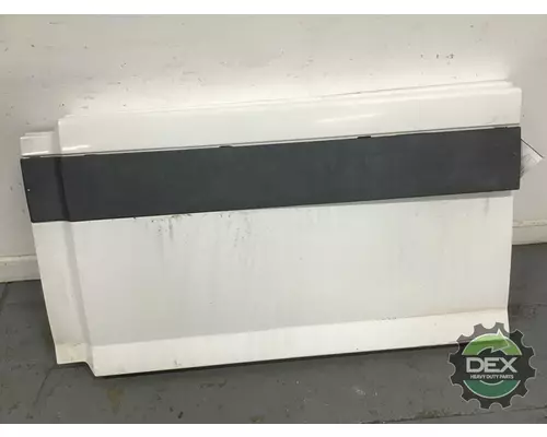 VOLVO VNL630 1644 bulb socket