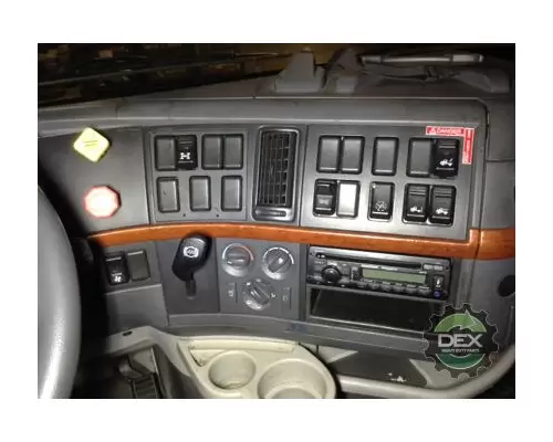 VOLVO VNL630 8102 cab, complete