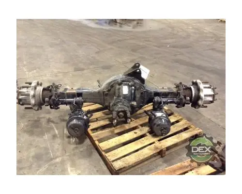 VOLVO VNL630 Axle Assembly, Rear (Single or Rear)