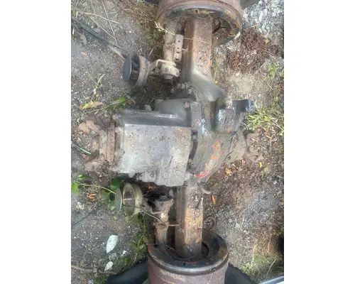 VOLVO VNL630 Axle Assy, Fr (4WD)