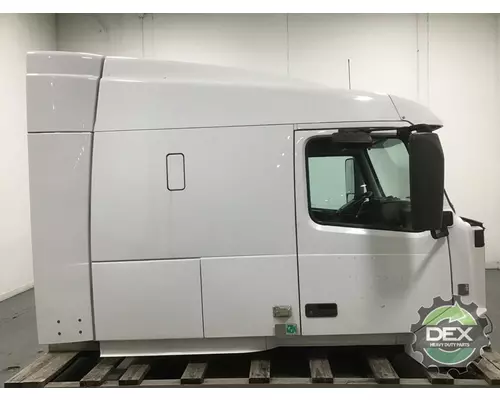 VOLVO VNL630 Cab